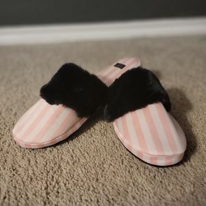 VS Slippers